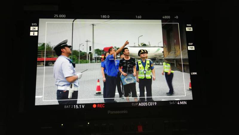 信丰县TVC拍摄：用专业镜头助力品牌曝光，让广告触达更多目标用户！